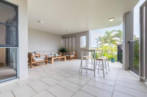 Beaches Retreat - 3 BR w Pool - 5 Min to Beach